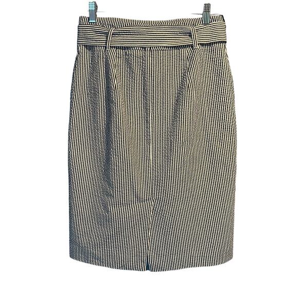 Ann Taylor Factory Size 4 Seersucker Black & White Stripe Skirt Tie timeless - Picture 2 of 9